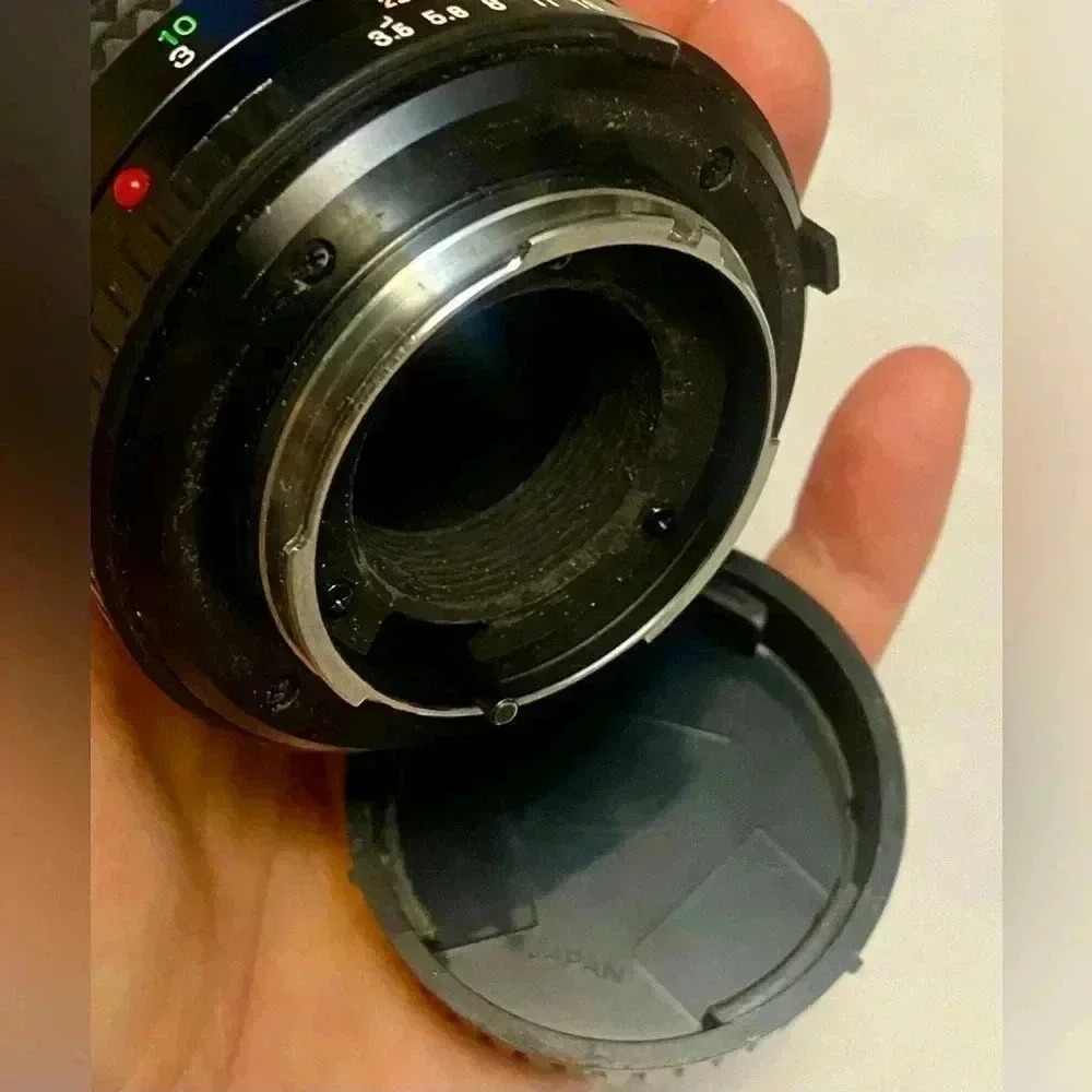 Minolta MD camera lens 135mm - Picture 4 of 5